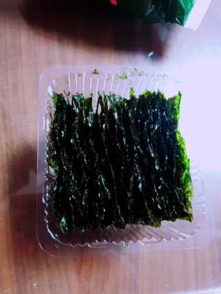 광천우리맛김 한봉지 2~3인분, 아삭하고 향긋한 우리파래식탁김28매 — 4.67점을 준 리뷰어가 2018년 4월 올린 사용 사진