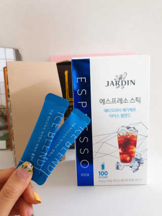 (주)쟈뎅 [쟈뎅] 에스프레소스틱 아이스블렌드 — 5점을 준 리뷰어가 2019년 5월 올린 사용 사진
