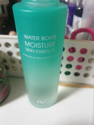 오지아이 워터 밤 모이스처 스킨 에센스 180ml — 5점을 준 리뷰어가 2020년 2월 올린 사용 사진