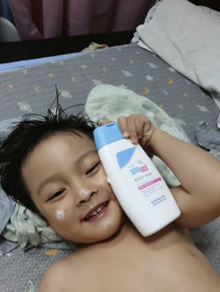 세바메드 베이비 바디밀크 200ml — 5점을 준 리뷰어가 2019년 12월 올린 사용 사진