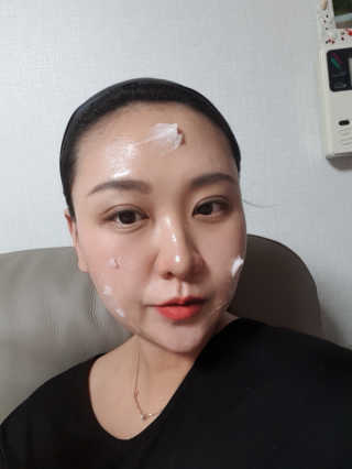 오그도아 수퍼 딥 클렌징 스무디 밤 — 5점을 준 리뷰어가 2020년 2월 올린 사용 사진