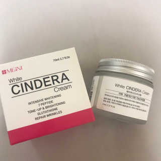 메이니 화이트 신드라 크림 70ml — 3.83점을 준 리뷰어가 2018년 4월 올린 사용 사진
