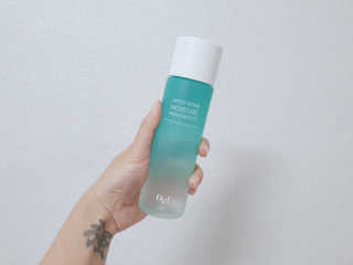 오지아이 워터 밤 모이스처 스킨 에센스 180ml — 5점을 준 리뷰어가 2019년 12월 올린 사용 사진
