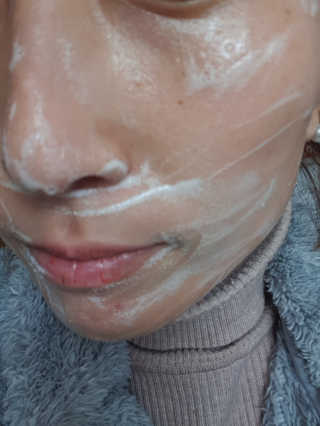 [룰루앤코] 블루톡 퍼펙트 클렌징 폼 — 4점을 준 리뷰어가 2020년 1월 올린 사용 사진