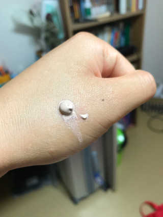 데이셀코스메틱 메디 랩 블랙로즈 블로썸 비비 50g — 4점을 준 리뷰어가 2017년 7월 올린 사용 사진