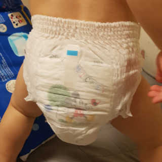보솜이 베이비케어 팬티형 기저귀 — 5점을 준 리뷰어가 2019년 3월 올린 사용 사진