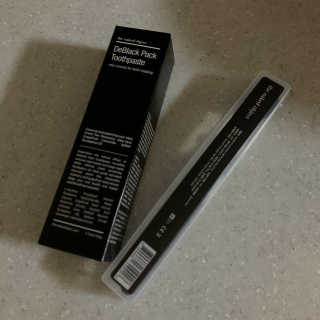 the naked object 디블랙팩치약 디블랙칫솔 세트 — 5점을 준 리뷰어가 2020년 3월 올린 사용 사진