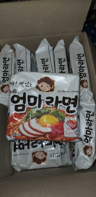 라면 그대로가 제일 맛있는 더엄마라면 — 4점을 준 리뷰어가 2019년 9월 올린 사용 사진