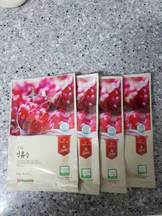 [하이헬스] 정말 진하고 맛있는 유기농 석류즙 30포 — 4점을 준 리뷰어가 2019년 12월 올린 사용 사진