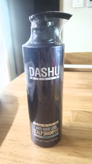 다슈코리아 다슈 데일리 한방 두피 골드 샴푸 500ml — 5점을 준 리뷰어가 2017년 9월 올린 사용 사진
