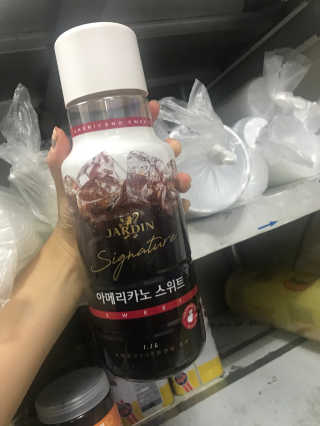 (주)쟈뎅 쟈뎅 시그니처 아메리카노 1.1L — 5점을 준 리뷰어가 2018년 8월 올린 사용 사진