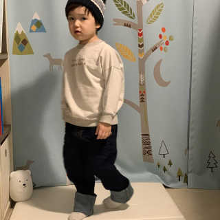 인디고뱅크키즈 원워싱 스트레이트 데님 — 5점을 준 리뷰어가 2020년 2월 올린 사용 사진