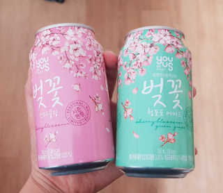GS25 벚꽃 팝콘 + 벚꽃스파클링 + 벚꽃 청포도 에이드 — 5점을 준 리뷰어가 2018년 3월 올린 사용 사진