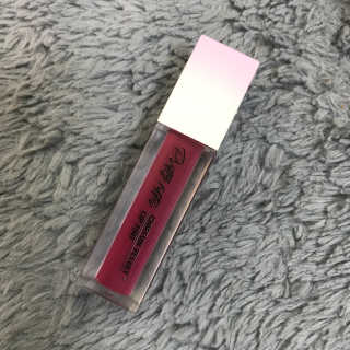 터치인솔 프리티필터 쉬폰 벨벳 립틴트 비비드팝 컬렉션 — 3.5점을 준 리뷰어가 2019년 3월 올린 사용 사진