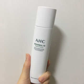 AHC 에이 에이치 씨 미니멀 10 워터리 에센스 — 5점을 준 리뷰어가 2018년 12월 올린 사용 사진
