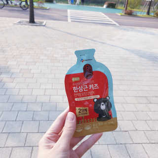 한삼근 블랙라벨 CJ헬스케어 한삼근 키즈 면역대장 2단계 — 5점을 준 리뷰어가 2019년 10월 올린 사용 사진