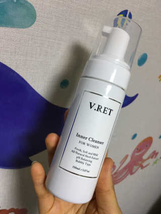 V.RET 브이렛 여성청결제 — 4.67점을 준 리뷰어가 2018년 8월 올린 사용 사진