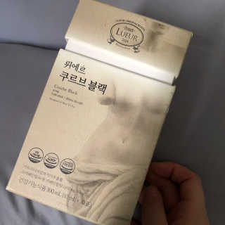 [하우투잇] 뤼에르 쿠르브 블랙 10ml x 30포 총 300ml — 5점을 준 리뷰어가 2020년 3월 올린 사용 사진