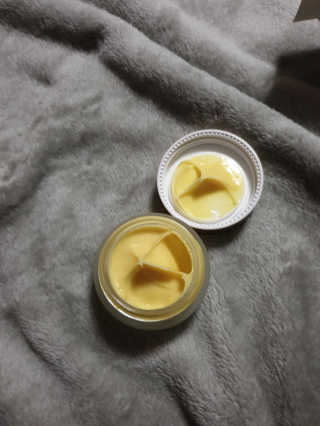 GoodDay Skincare GoodDay 강황 크림 — 5점을 준 리뷰어가 2019년 8월 올린 사용 사진
