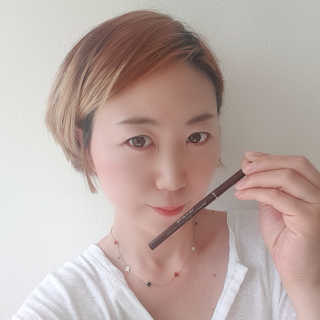 우드버리 1.5mm 스키니 젤 아이라이너 — 5점을 준 리뷰어가 2019년 5월 올린 사용 사진