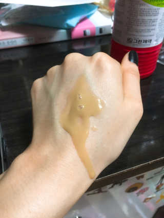 보타니티 [홍]조[진]정[결]케어 플라본 세럼 — 3.17점을 준 리뷰어가 2018년 5월 올린 사용 사진