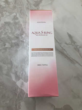 아쿠아큐링 아쿠아S링 퓨어리프레싱 헤어케어 500ml — 5점을 준 리뷰어가 2018년 7월 올린 사용 사진