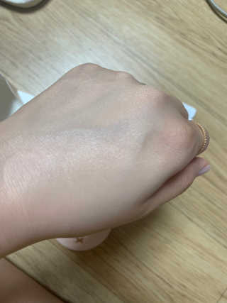 쏘내추럴 밀착 착붙 픽스쿠션 — 3점을 준 리뷰어가 2019년 8월 올린 사용 사진