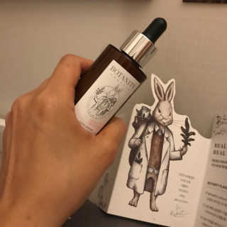 보타니티 [홍]조[진]정[결]케어 플라본 세럼 — 5점을 준 리뷰어가 2018년 5월 올린 사용 사진