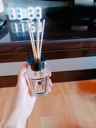더블유드레스룸 퍼퓸 디퓨저 70ml — 5점을 준 리뷰어가 2018년 6월 올린 사용 사진