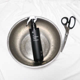 PEACE MOMENT 피스모먼트 인세컨즈포키친 320mL 천연살균소독제 — 4.5점을 준 리뷰어가 2018년 10월 올린 사용 사진