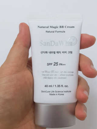[스킨큐어] 산다화 내추럴 매직 비비 크림 — 5점을 준 리뷰어가 2019년 6월 올린 사용 사진