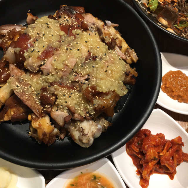[송이족발 둔촌점] 족발 小 리뷰 사진
