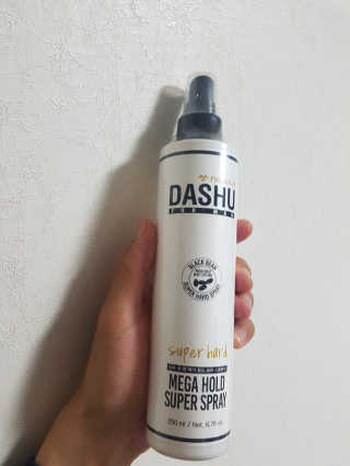 다슈코리아 다슈 포 맨 프리미엄 메가 홀드 슈퍼 스프레이 250ml — 5점을 준 리뷰어가 2019년 3월 올린 사용 사진