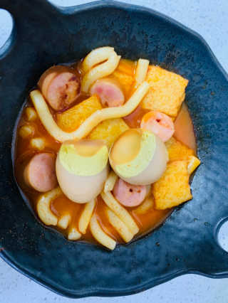 [홍코너떡볶이]옛날떡볶이 인기맛 4팩세트 — 5점을 준 리뷰어가 2019년 11월 올린 사용 사진