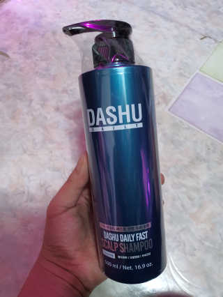 다슈코리아 다슈 데일리 패스트 한방 두피 샴푸 500ml — 3점을 준 리뷰어가 2020년 2월 올린 사용 사진
