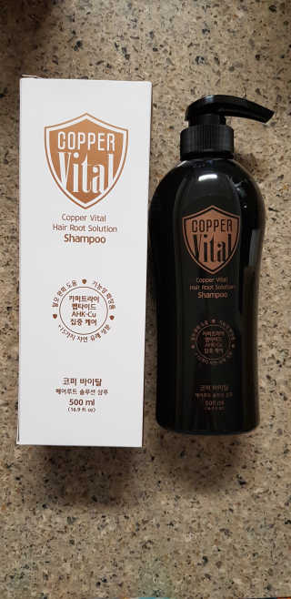 코퍼바이탈 헤어루트 솔루션 샴푸 500ml — 4.17점을 준 리뷰어가 2018년 9월 올린 사용 사진