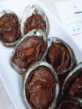 [아빠가만든전복장] 사랑과 정성이 담긴 전복장1kg — 4.5점을 준 리뷰어가 2019년 2월 올린 사용 사진