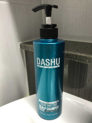 다슈코리아 다슈 데일리 패스트 한방 두피 샴푸 500ml — 4.5점을 준 리뷰어가 2018년 2월 올린 사용 사진