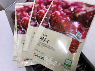 [하이헬스] 정말 진하고 맛있는 유기농 석류즙 30포 — 3.5점을 준 리뷰어가 2019년 11월 올린 사용 사진