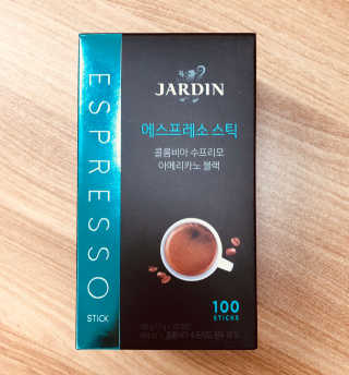 (주)쟈뎅 쟈뎅 에스프레소 스틱 아메리카노 블랙 — 5점을 준 리뷰어가 2018년 10월 올린 사용 사진