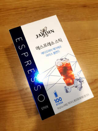 (주)쟈뎅 [쟈뎅] 에스프레소스틱 아이스블렌드 — 5점을 준 리뷰어가 2019년 5월 올린 사용 사진