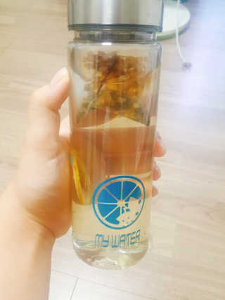 ㅎㅎ마이워터 ㅎㅎ 마이워터 과일워터팩+전용보틀_레몬오렌지 — 5점을 준 리뷰어가 2017년 9월 올린 사용 사진