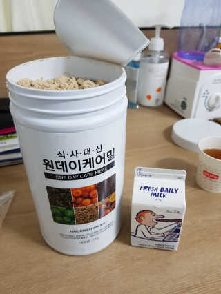 (주)이스터비엔에프 식사대용선식 원데이케어밀 1KG 대용량 — 5점을 준 리뷰어가 2019년 2월 올린 사용 사진