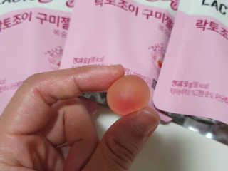 락토조이 구미젤리 복숭아맛 — 5점을 준 리뷰어가 2019년 8월 올린 사용 사진