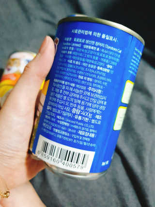 [펫토리아]토로토로 고양이 주식캔 — 5점을 준 리뷰어가 2019년 8월 올린 사용 사진