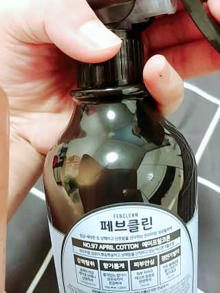 더블유드레스룸 페브클린 500ml — 4점을 준 리뷰어가 2018년 8월 올린 사용 사진
