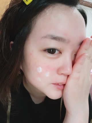 셀라피 에이리페어플러스크림 — 5점을 준 리뷰어가 2018년 4월 올린 사용 사진