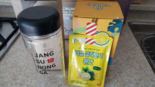 장수농가 리얼깔라만시 원샷 50ml 10팩+보틀 — 4점을 준 리뷰어가 2019년 4월 올린 사용 사진
