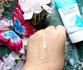 마더메이드 더 아쿠아라이트 CC크림 SPF50+ PA+++ — 5점을 준 리뷰어가 2019년 10월 올린 사용 사진