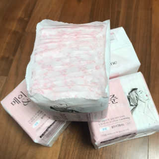 메이앤준 소프트맥스 생리대 — 5점을 준 리뷰어가 2019년 4월 올린 사용 사진